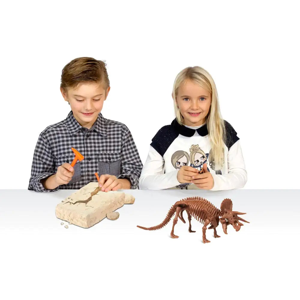 Triceratops Dino Excavation Kit