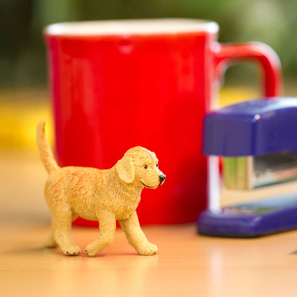 Golden Retriever Puppy Figurine